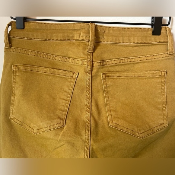 KUT from the Kloth Catherine Mid Rise Boyfriend Jeans Size 2 - Picture 8 of 12